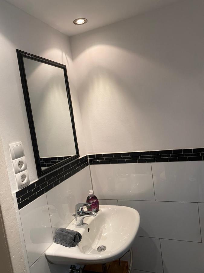Apartment Duesseldorf-Sued Εξωτερικό φωτογραφία